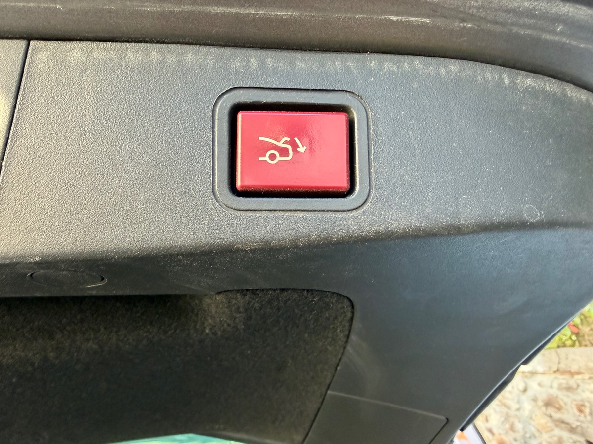 Citroën C5 Tourer 2.0 HDI 181 CV / Hydractive / Exécutive / Toit Panoramique / GPS