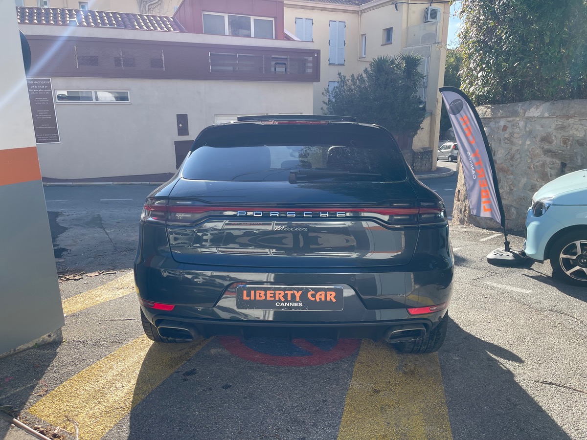 Porsche Macan 2.0 245 CV AWD / Toit ouvrant / Pack Chrono / Pack Black / Intérieur Cuir