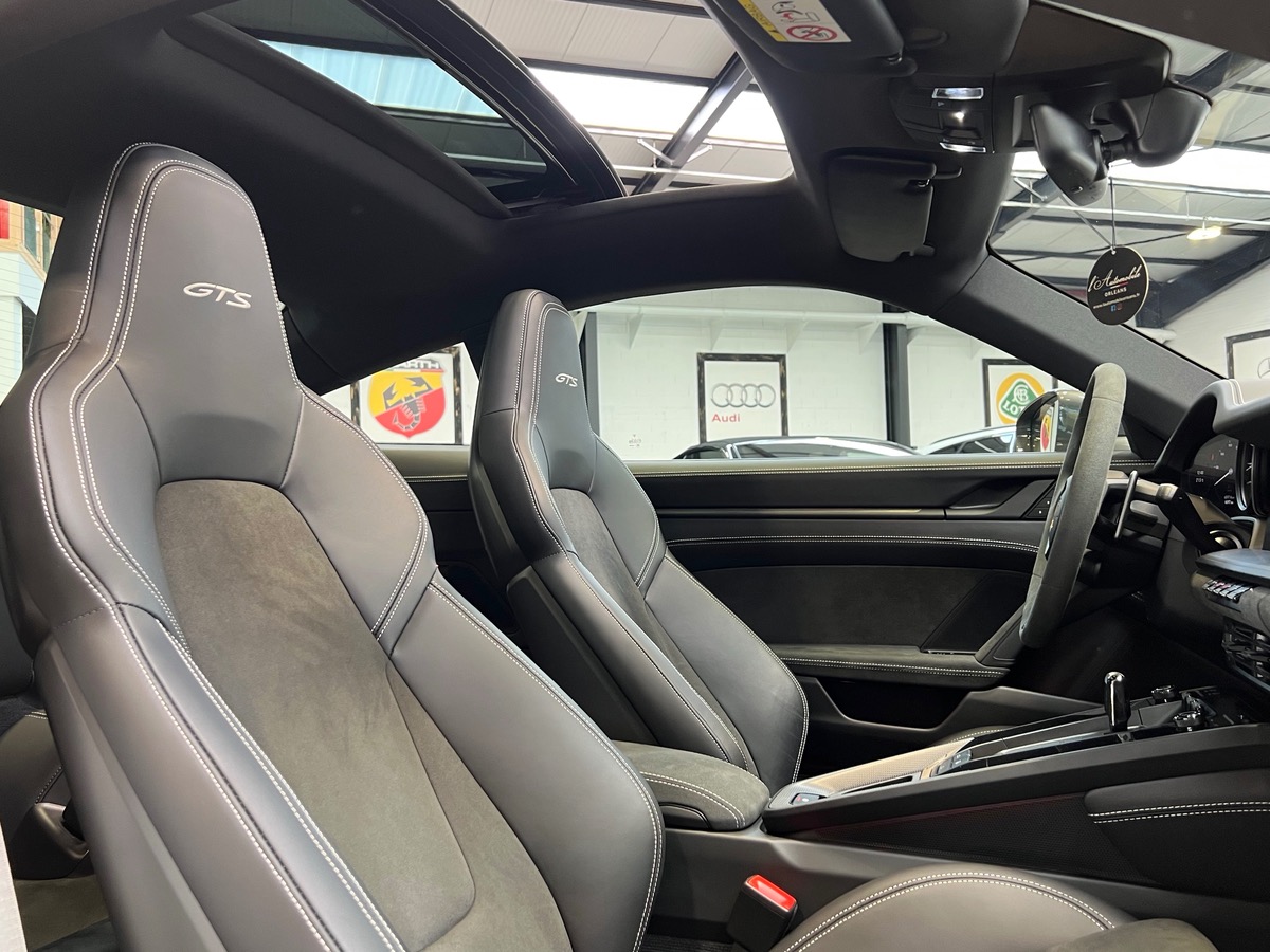 Porsche 911 TYPE 992 CARRERA 4 GTS 480CV KIT AERO FULL Q
