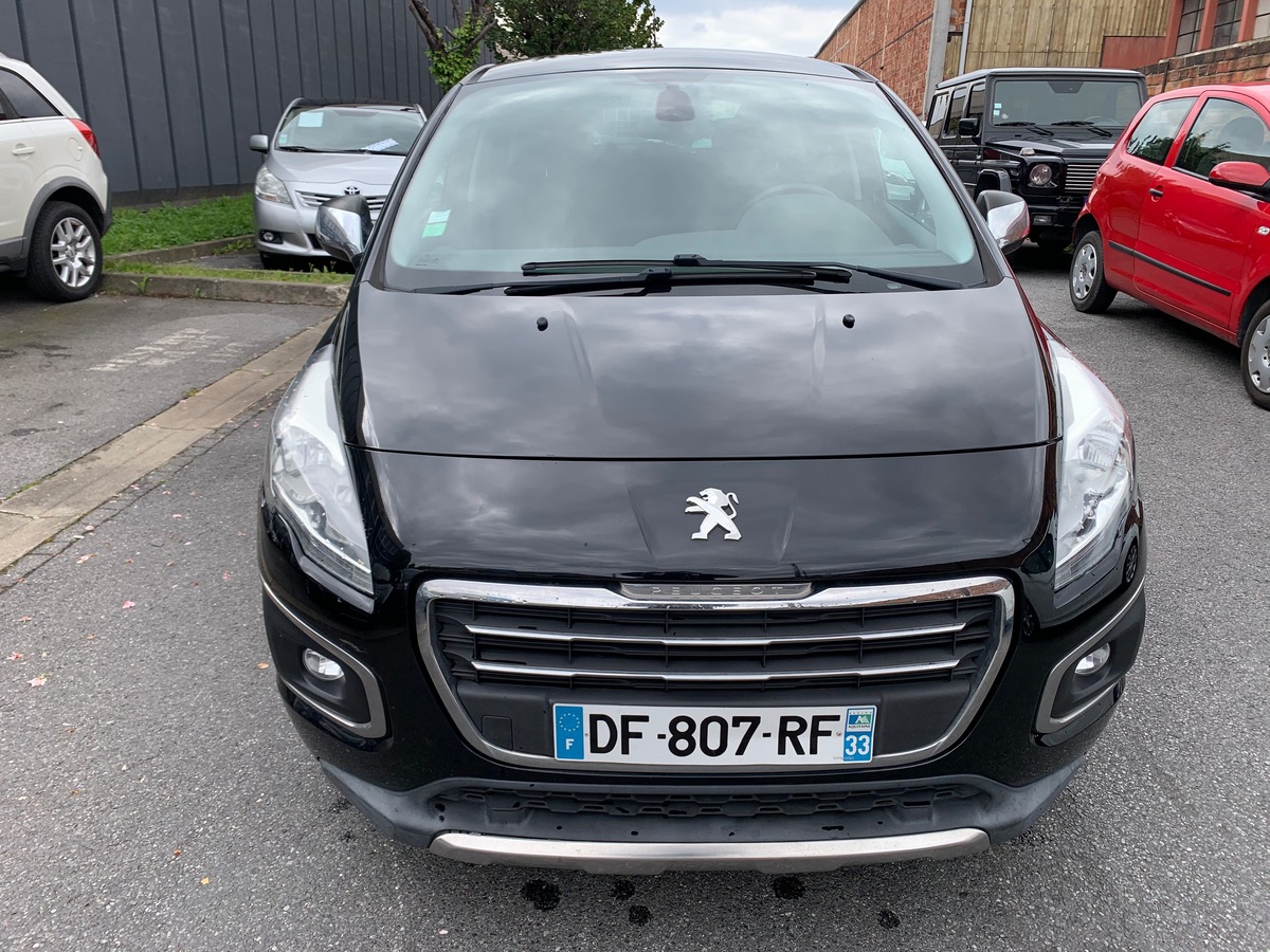 Peugeot 3008 1.6 e-HDI 115 CV 1r  mains 4X CB