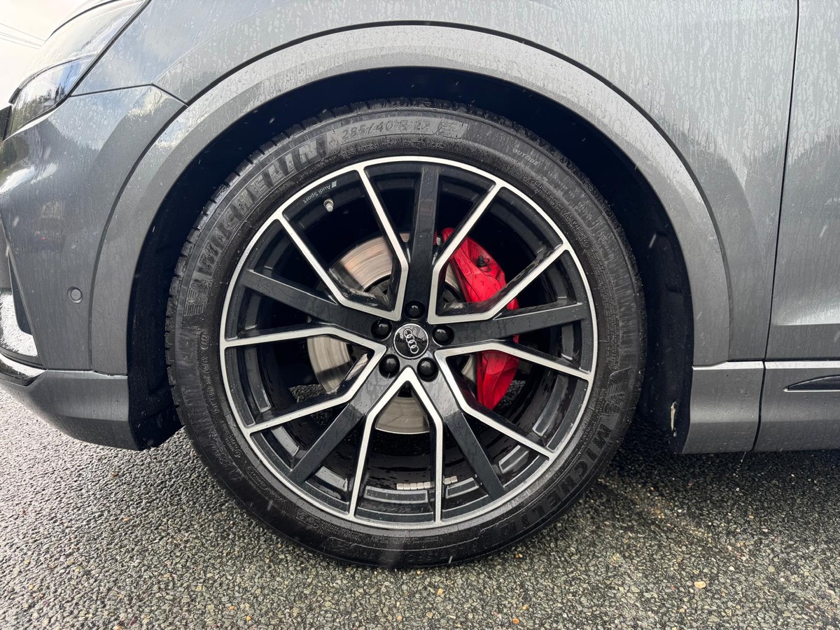 Audi Q8 50 3.0 TDI V6  Quattro Tiptronic8 286 cv S-LINE - Francais