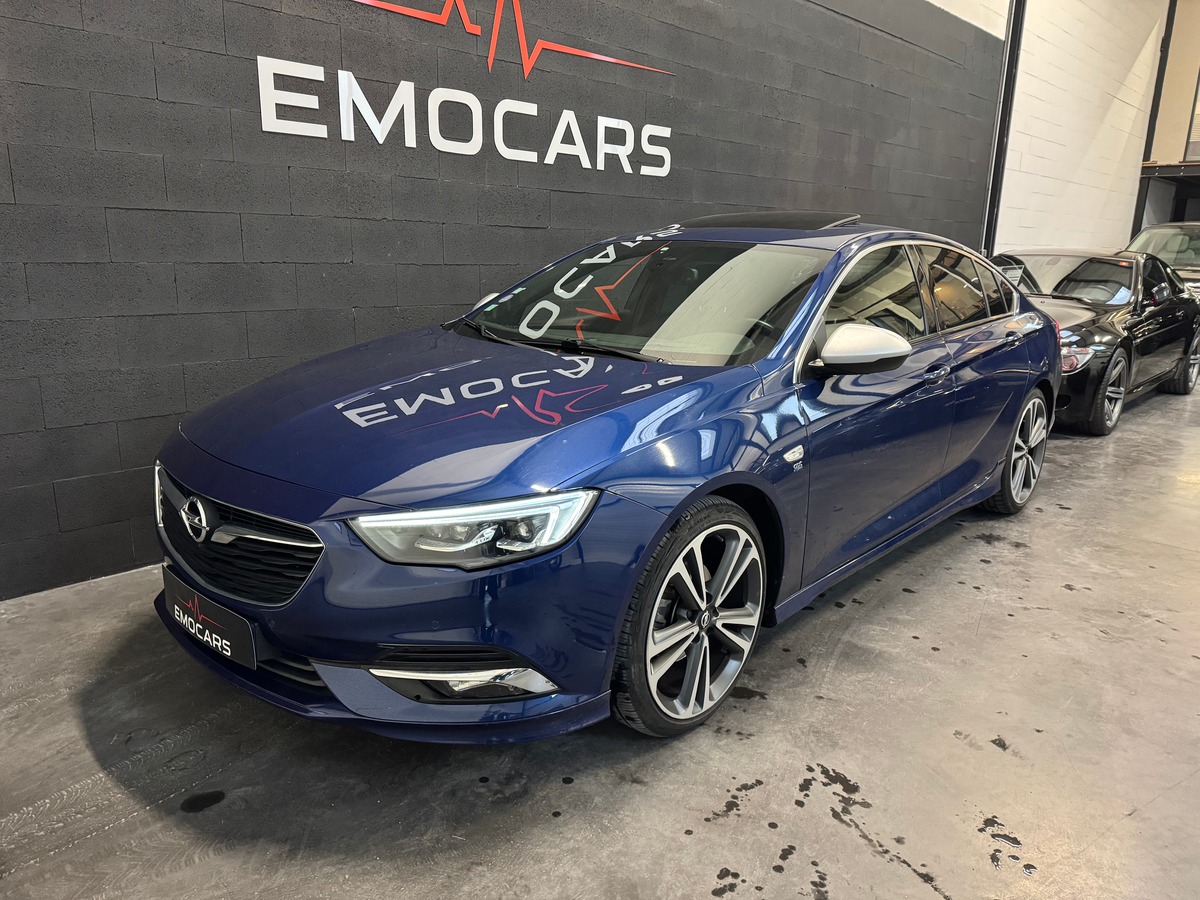 Opel Insignia 1.5 TURBO 165 OPC LINE