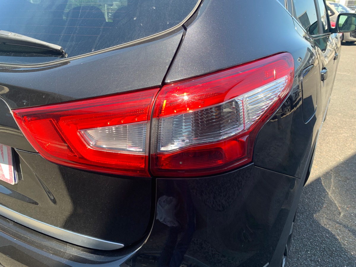 Nissan Qashqai 130 ch | Tekna | Toit panoramique | Caméra de recul | Régulateur vitesse | Attelage