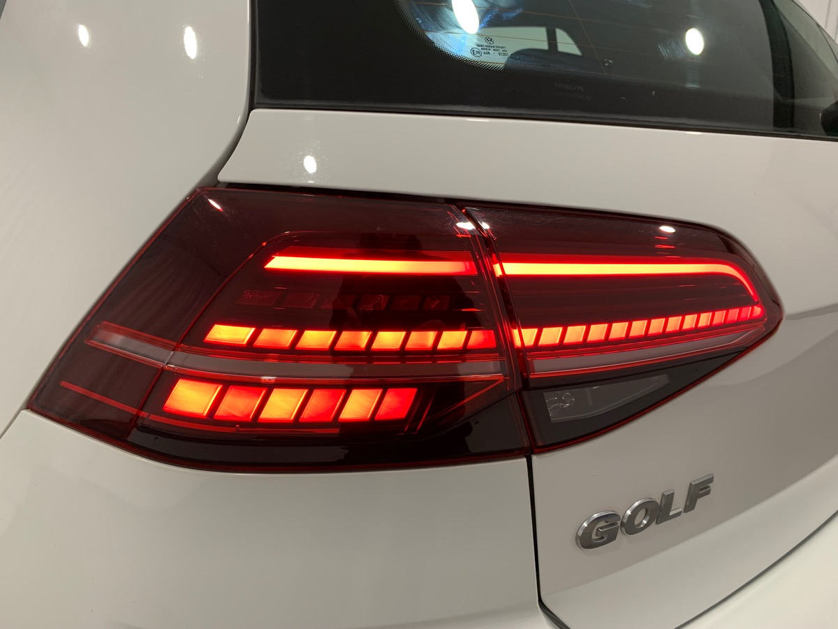 Volkswagen Golf 2.0 TDI 150 CARAT DSG