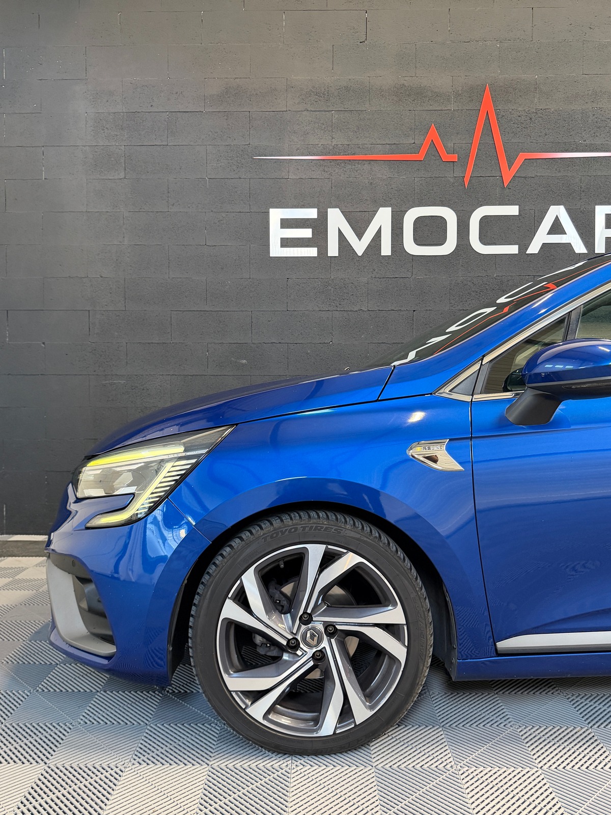 RENAULT Clio 5 (V) R.S LINE dci 115 ch