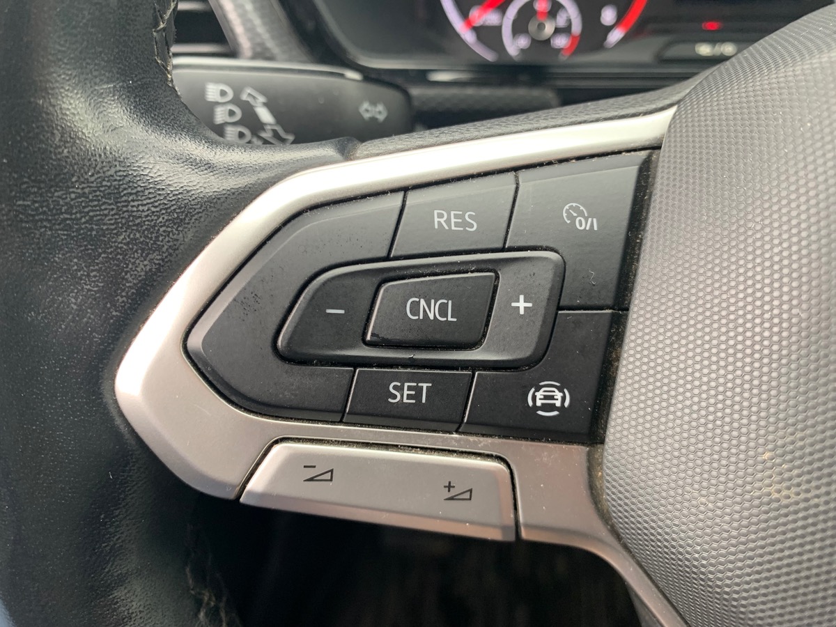 Volkswagen T-Cross 110 | LIFE | Apple Car Play Android Auto | Radar stationnement avant et arriére