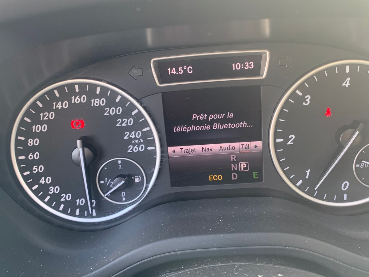 Mercedes-Benz Classe B 136 | Sport | Toit panoramique | Caméra recul | Régulateur | GPS | Attelage