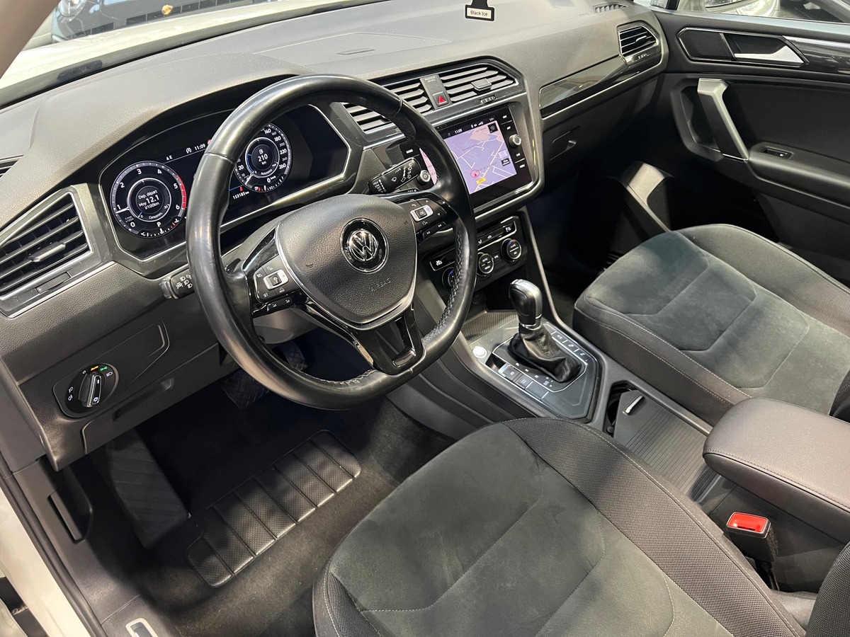 Volkswagen Tiguan Allspace 7 pl 2.0 TDi 150 Carat DSG7 /Toit pano/attelage/