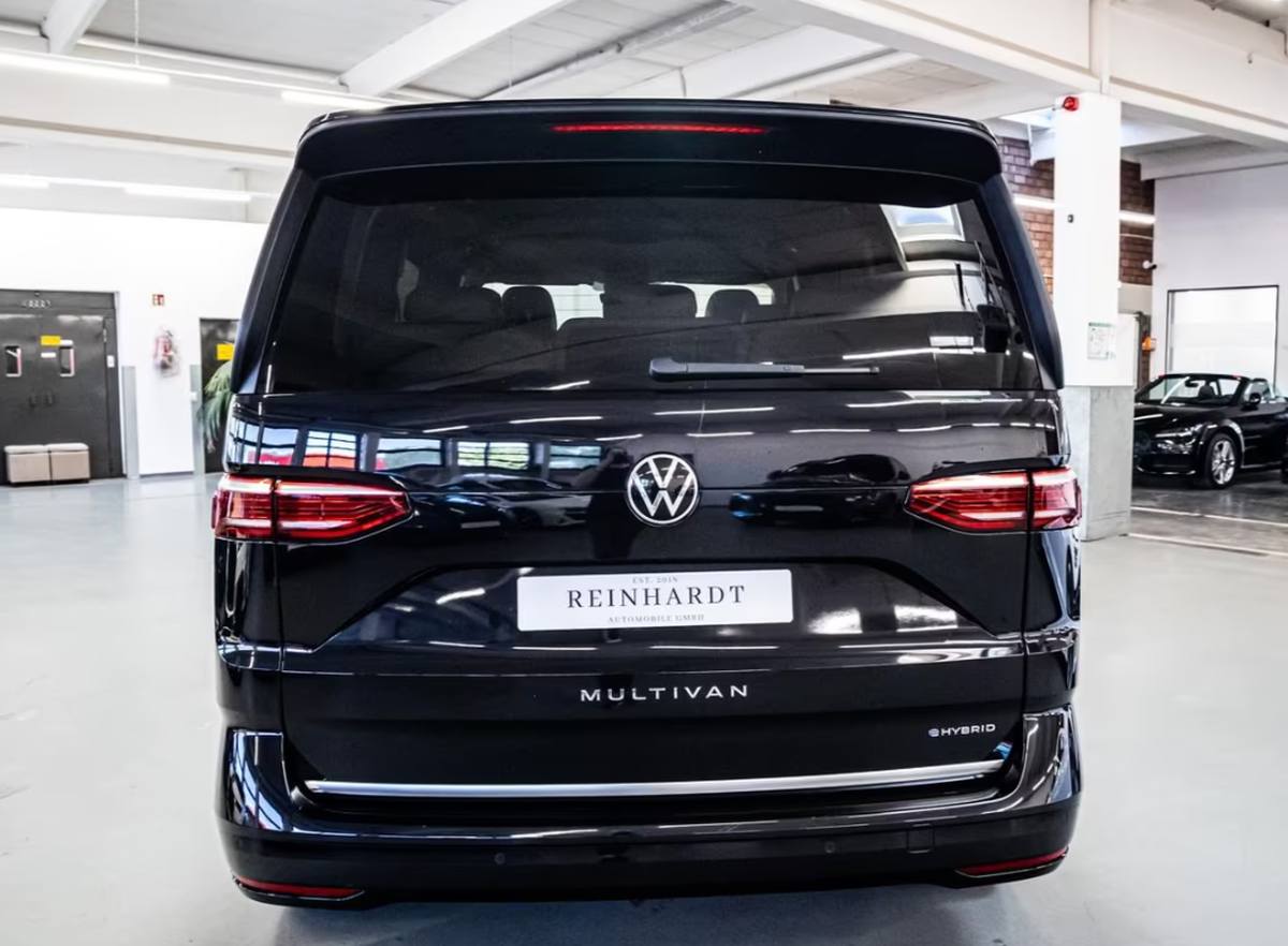 Volkswagen Multivan VII 1.4 eHybrid 218ch Style Court DSG6 - 7 places - Attelage