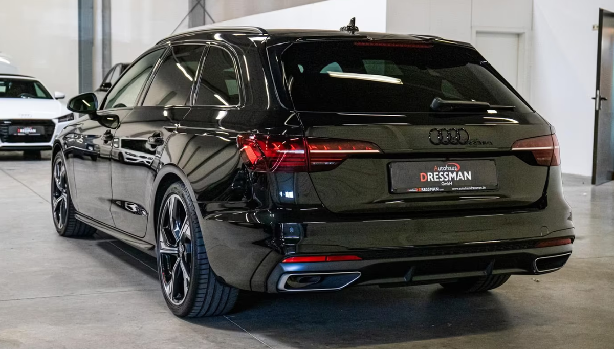 Audi A4 Avant V 40 TFSI 204ch S line S tronic 7 Pack Competition Bang&Olufsen Toit ouvrant
