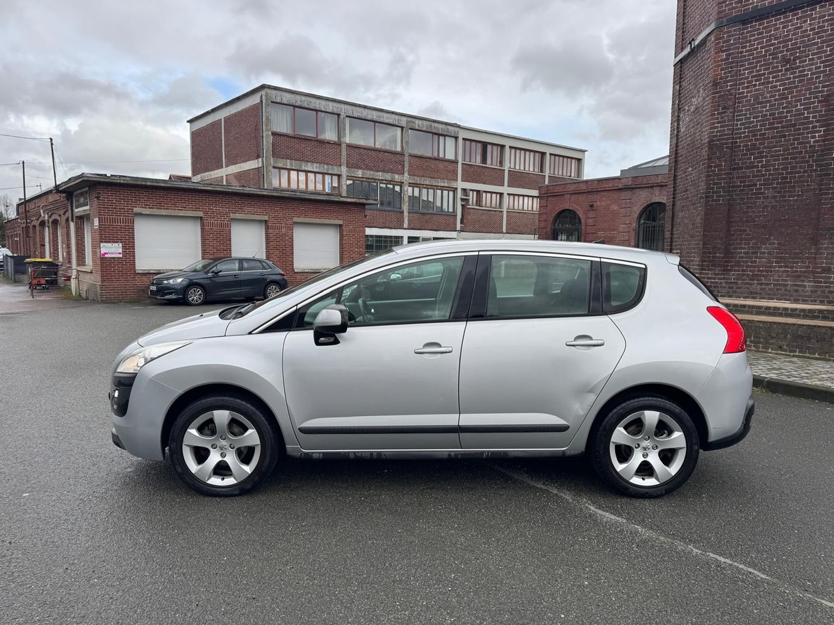 Peugeot 3008 1.6 HDi Access - ATTELAGE - Révisé - Garantie