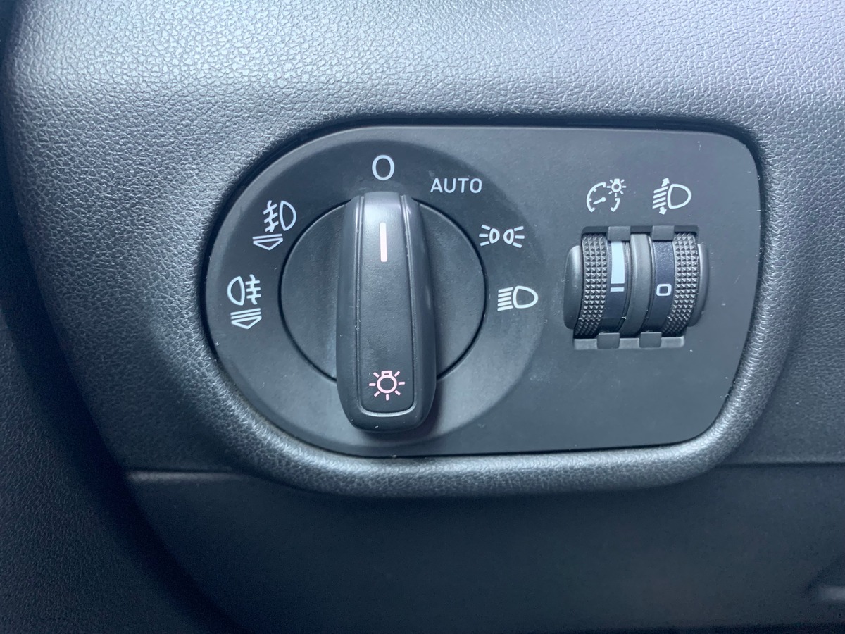 Audi A1 90 chevaux | Régulateur de vitesse | GPS |  Bluetooth | Climatisation | 3 Portes