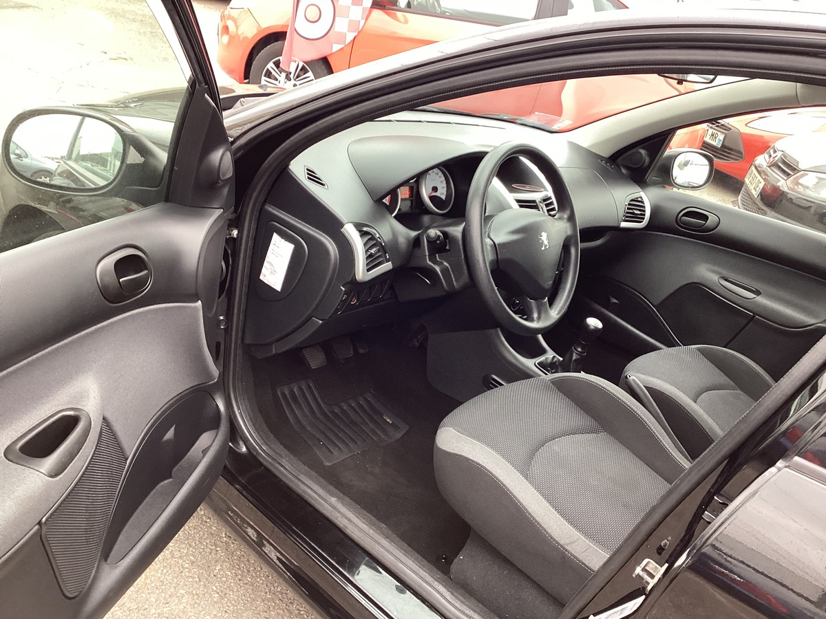 Peugeot 206 + 1.4 HDI Basis
