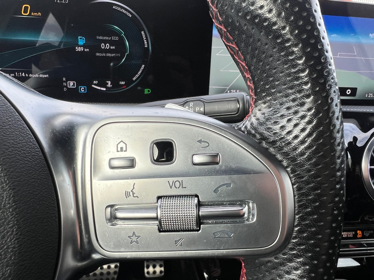 Mercedes-Benz Classe A 200d AMG LINE 150cv, SUIVI COMPLET, TOIT OUVRANT, CARPLAY, LED, MULTIBEAM