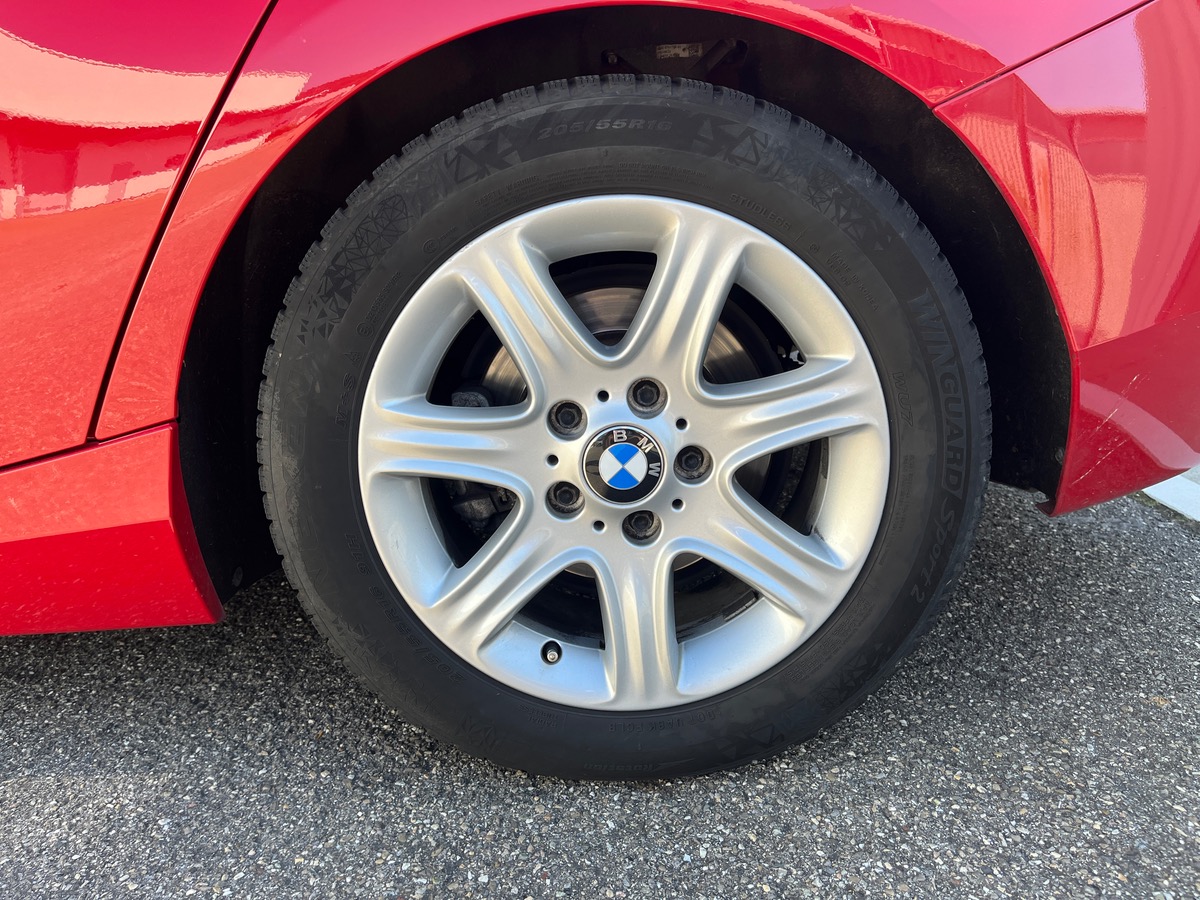 Bmw Série 1 (F20) 116i 136ch SPORT, Suivi complet, Radars avant/arrière, Sièges chauffants