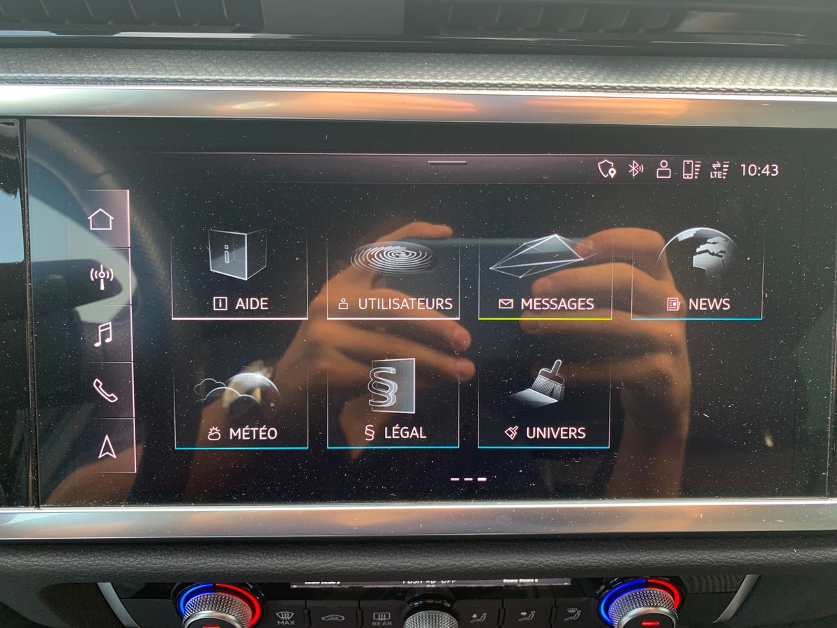 Audi Q3 150 ch | S-Line | Caméra de recul | Apple car Play Android Auto | GPS | Régulateur vitesse