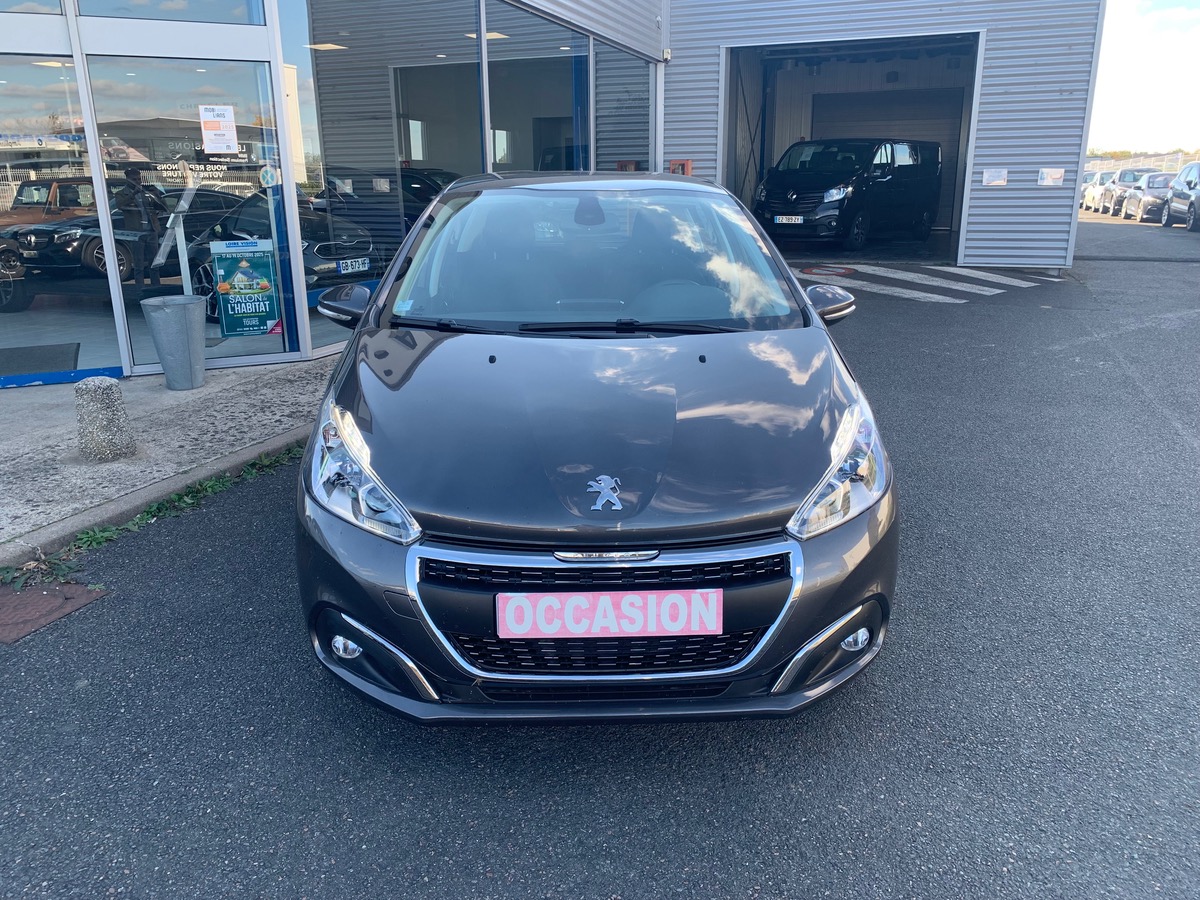 Peugeot 208 82 | Signature | kit distribution fait à 9148 kms en 01/2025 | Suivi entretien Peugeot