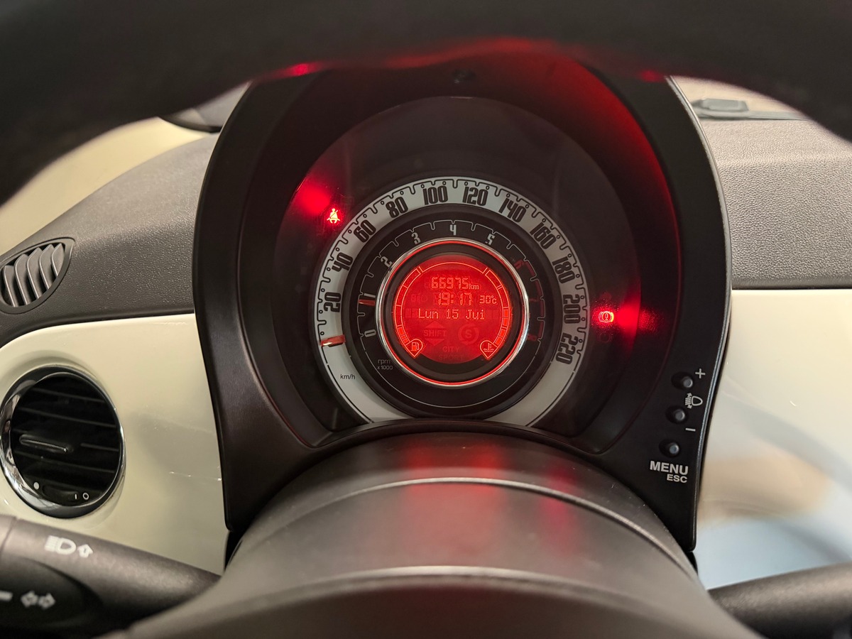 Fiat 500 1.2 69 Climatisation / Toit Panoramique