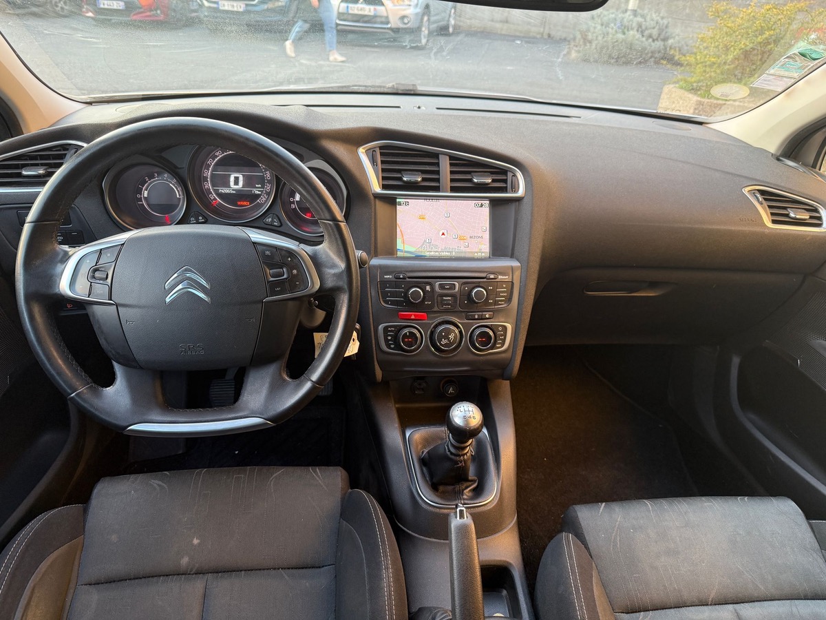 Citroën C4 1.6 e-HDI 115 CV exclusives en 4X CB