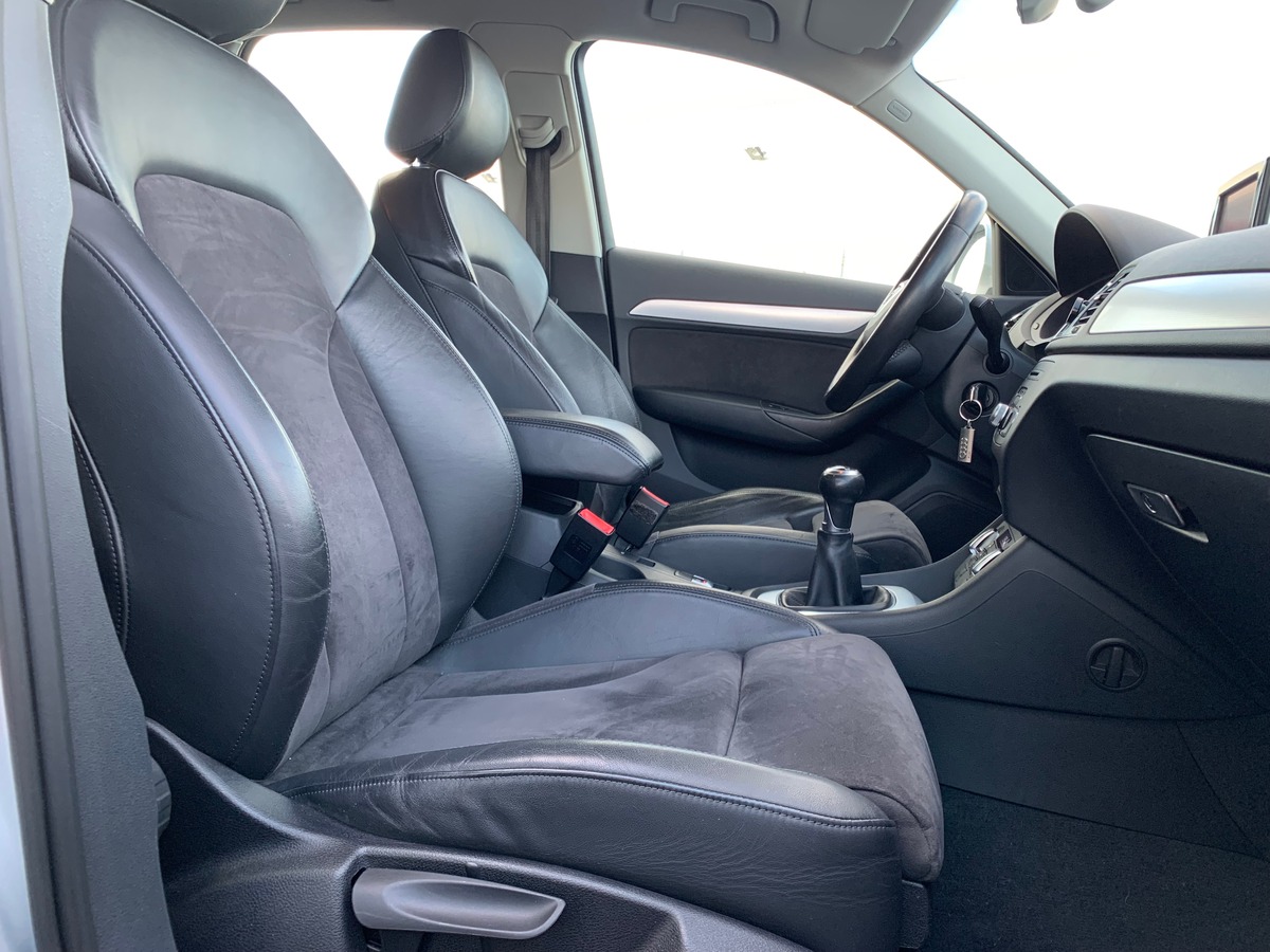 Audi Q3 177 | Sport design | Radar stationnement avant arriére | Régulateur vitesse | Attelage | Gps