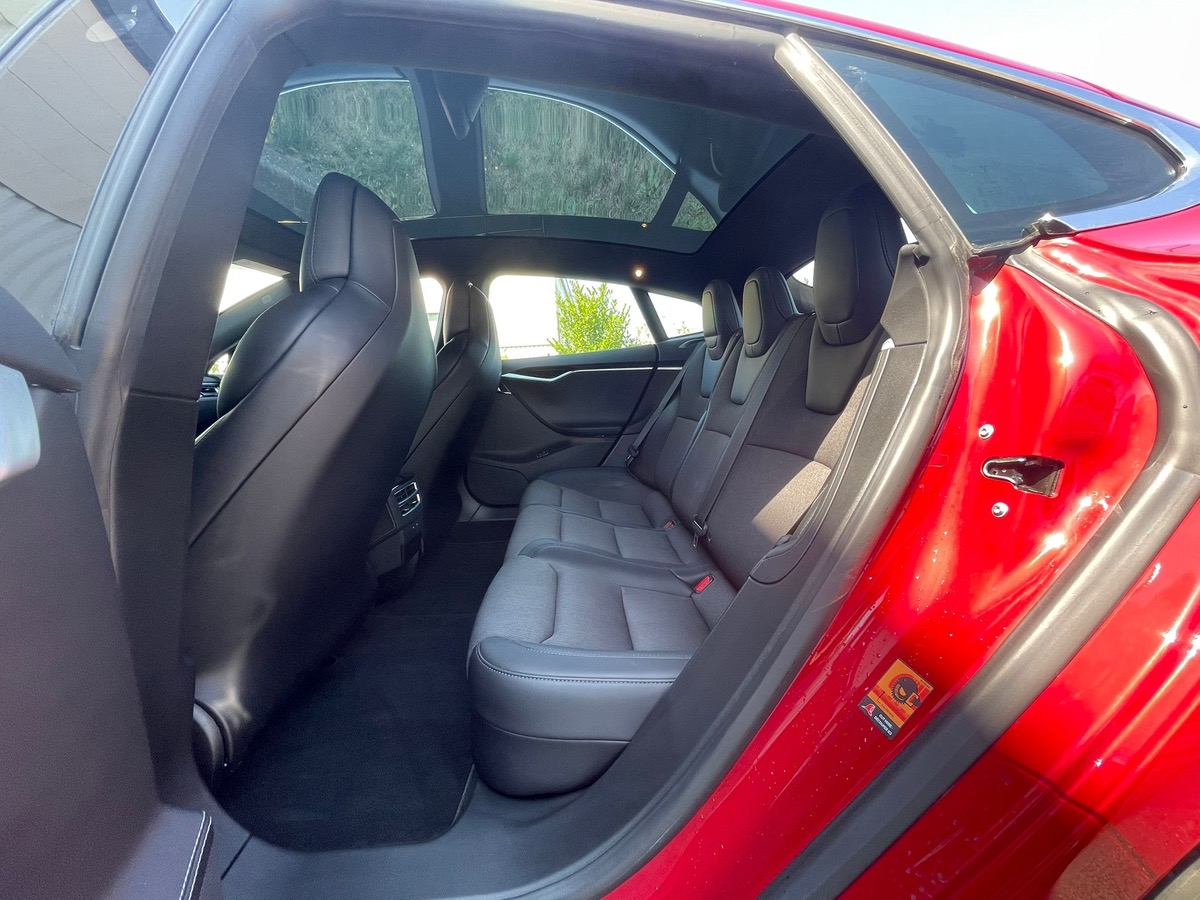 Tesla Model S 100D 422 Dual Motor