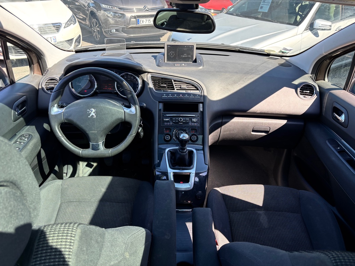 Peugeot 5008 1.6 BlueHDi 120ch Allure S&S 7 places