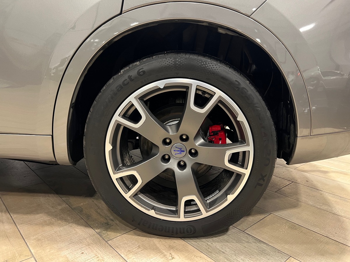 Maserati Levante Diesel 3.0 V6 Turbo 275 SPORT /CARPLAY/ATTELAGE/