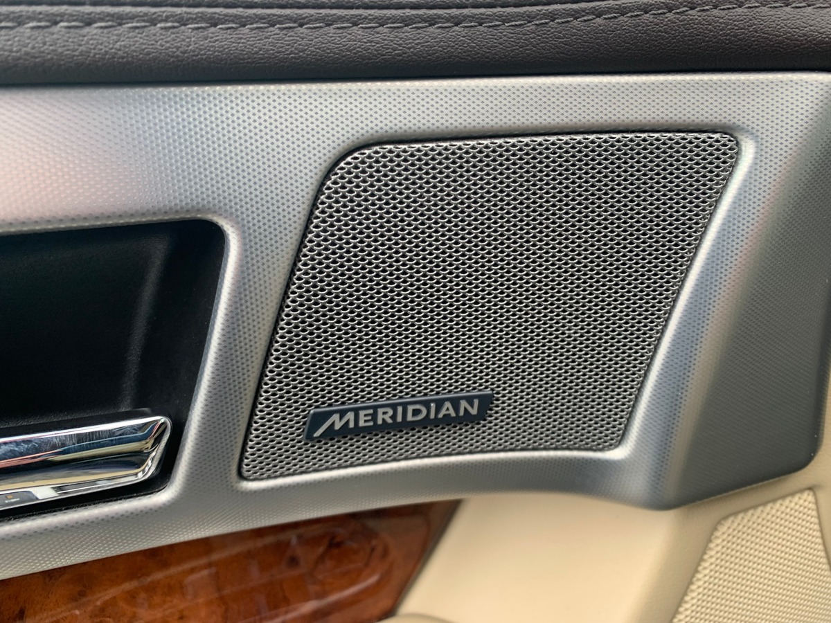 Jaguar XF 240 ch | V6 | R-Sport | Caméra recul | Sièges sport | Régulateur vitesse | GPS | Bluetooth