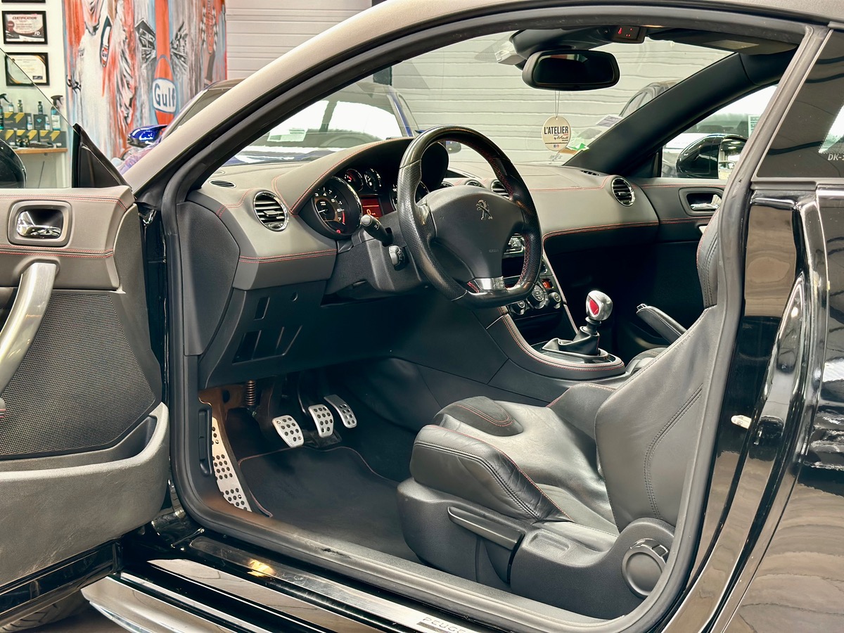 Peugeot RCZ R (2) 1.6 THP 270 h