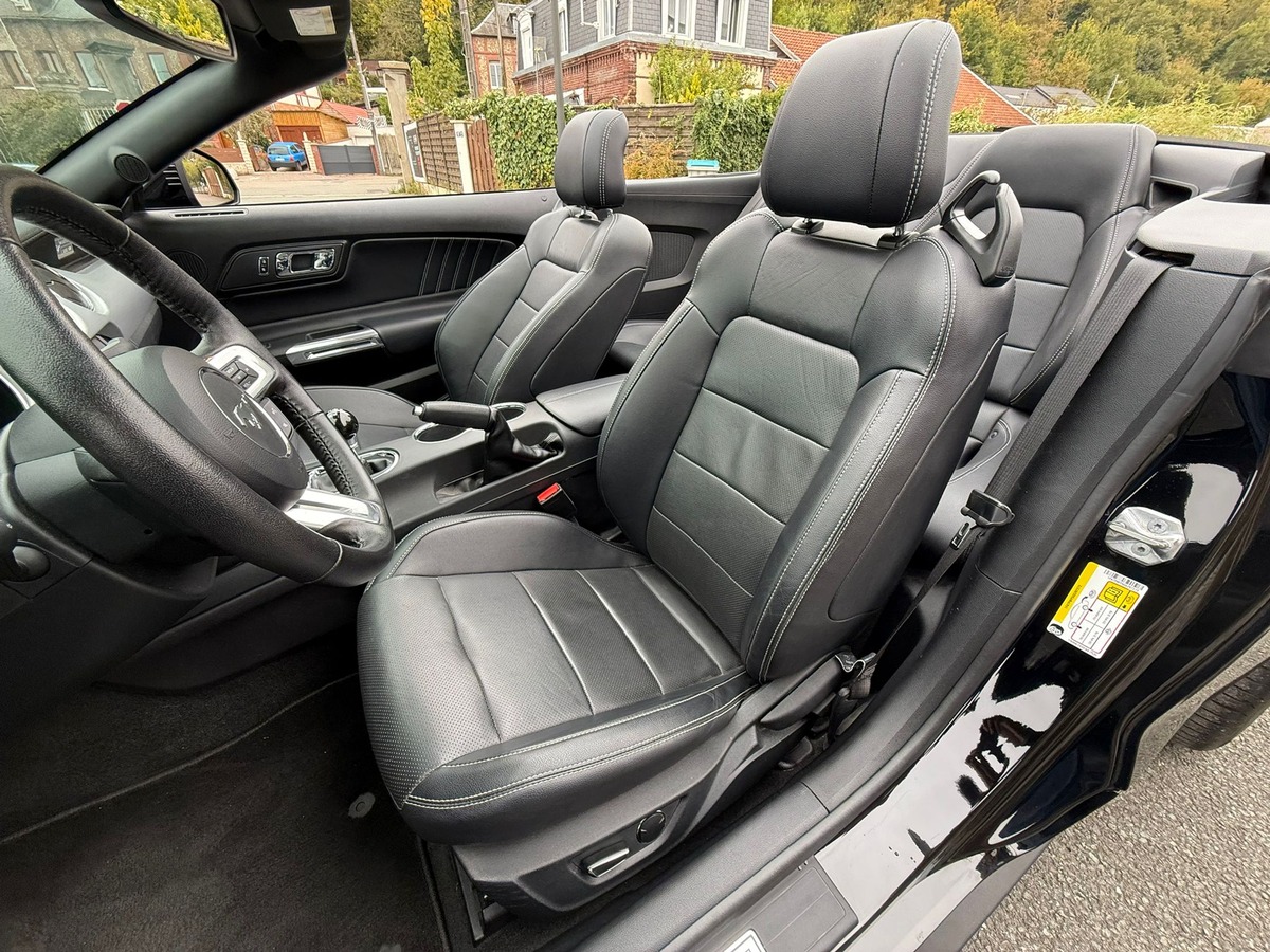 Ford Mustang Convertible GT V8 5.0L / ORIGINE FRANCE / REVISEE