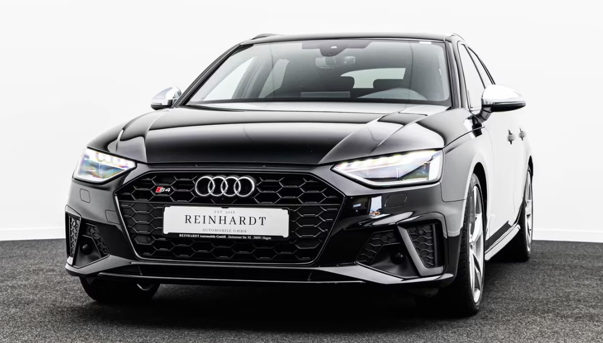 Audi S4 Avant V 3.0 TDI 341ch quattro tiptronic 8 Bang&Olufsen Toit ouvrant Attelage Feux matrix