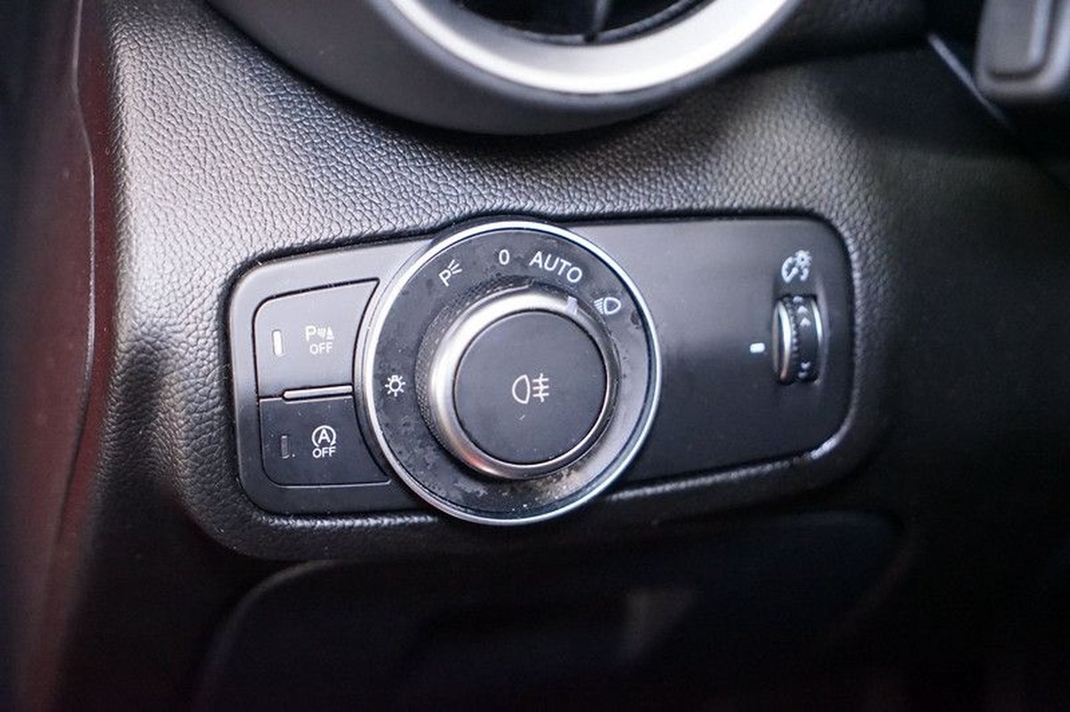 Alfa Romeo Giulia 2.0 TB 280ch Veloce Q4 AT8