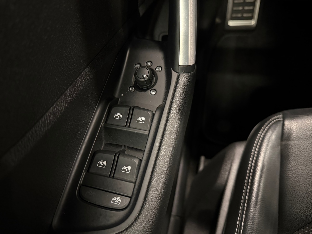 Audi Q2 35 tdi S Line Quattro Cock Pit / Caméra de Recul / Suivi Audi