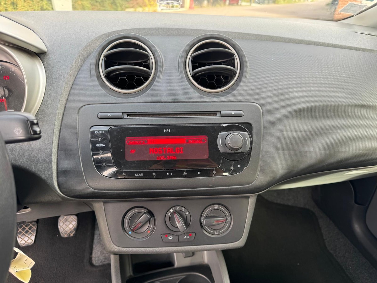 Seat Ibiza 1.4 85 Stylance / Style - Crochet d'attelage - Garantie