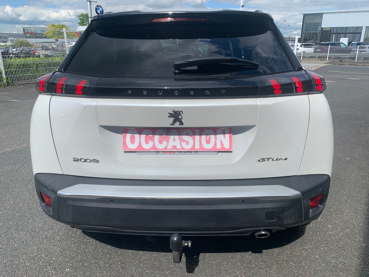Peugeot 2008 130 chevaux | GT Line | Toit ouvrant panoramique | Apple car Play | Attelage