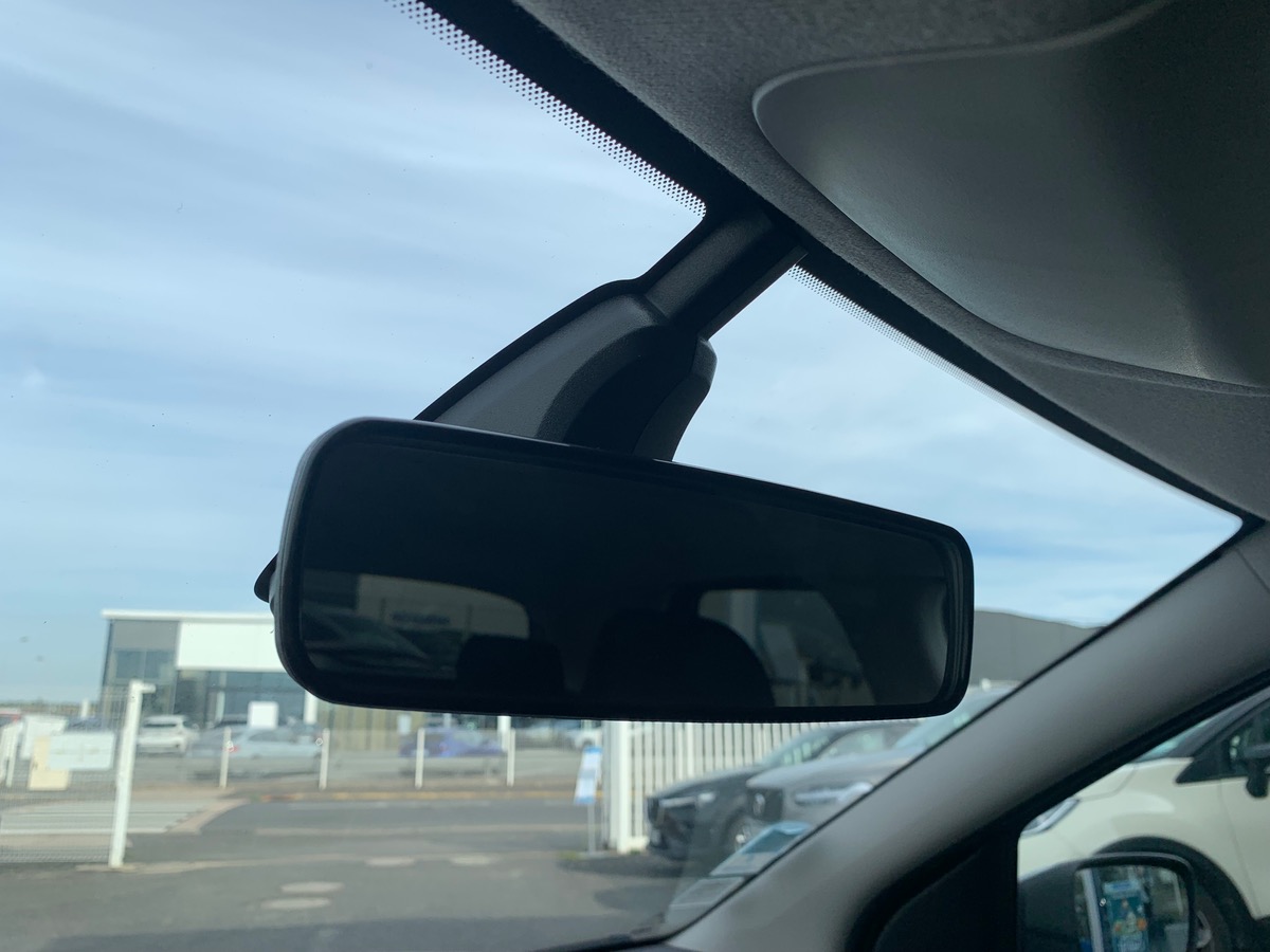 Citroën C4 Cactus 82 ch | Vti | Jantes alliage 16" SQUARE grises | Pack NAVIGATION | Radar de recul