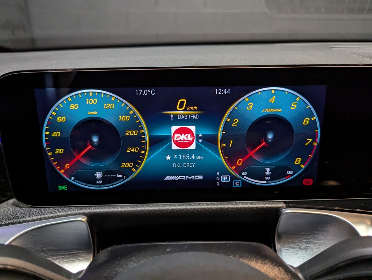 Mercedes Benz GLB AMG 35 4MATIC