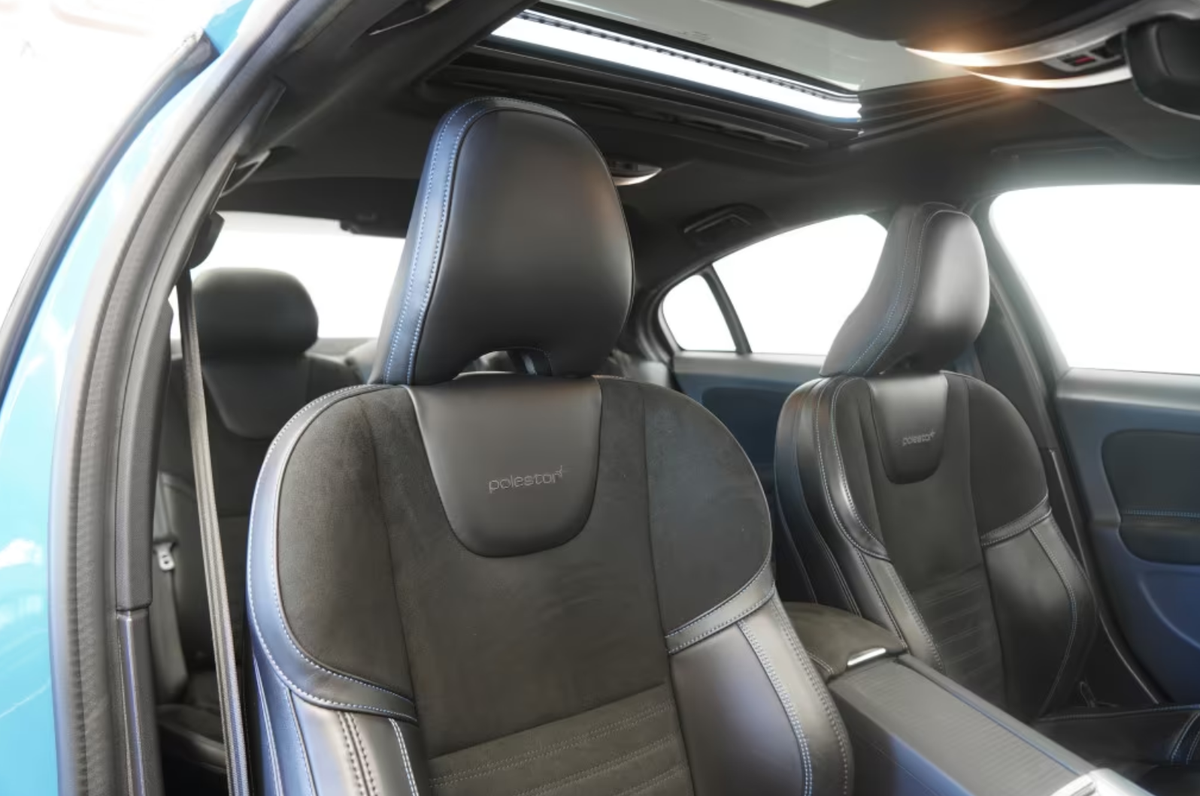 Volvo S60 II T6 AWD 367ch Polestar Geartronic/VO Allemand/Malus 3000e