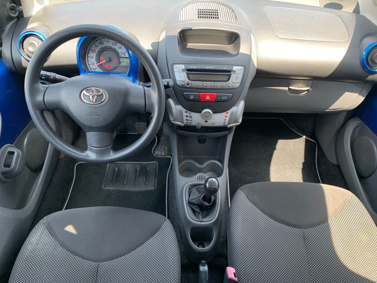 Toyota Aygo 60 ch | Climatisation | Vitres avant électriques | Verrouillage centralisé des portes