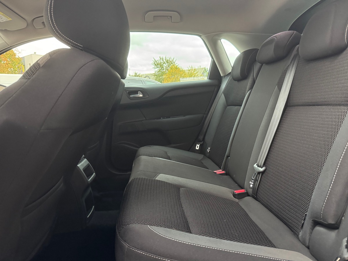 Citroën C4 II MILLENIUM 1.6 BlueHDi EAT6 120 cv