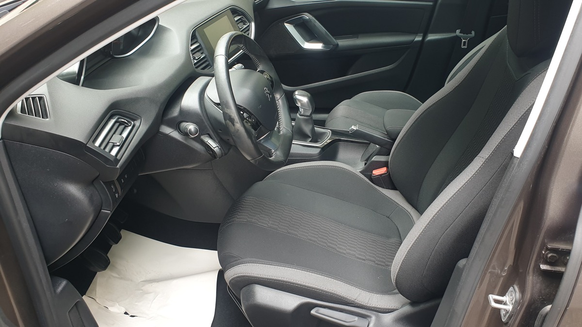 Peugeot 308 308 SW 1.2 THP 110 cv Style