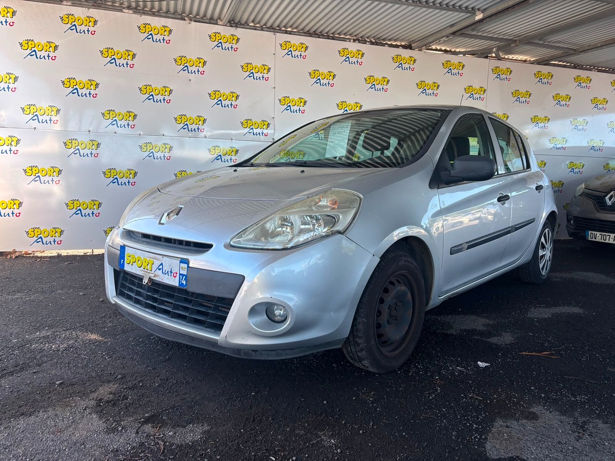 RENAULT Clio