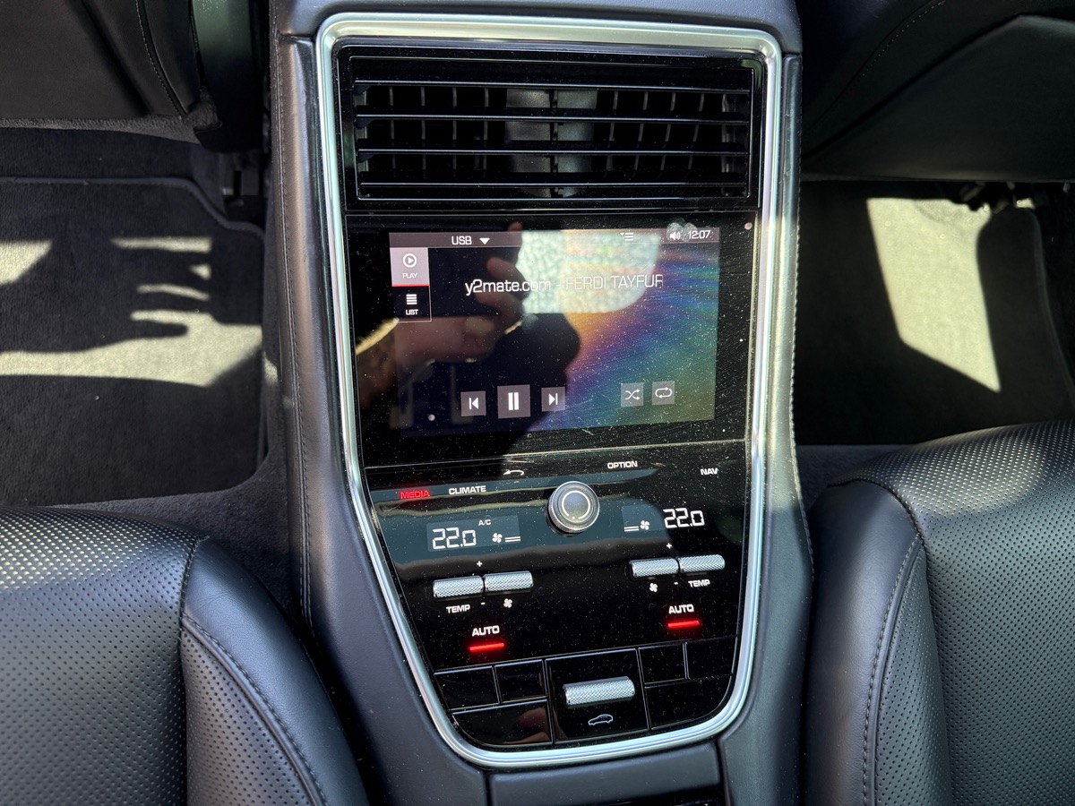 Porsche Panamera II (971) 4 E-Hybrid 2.9 V6 462ch PDK8, Suivi complet Porsche, Pack Chrono, BOSE
