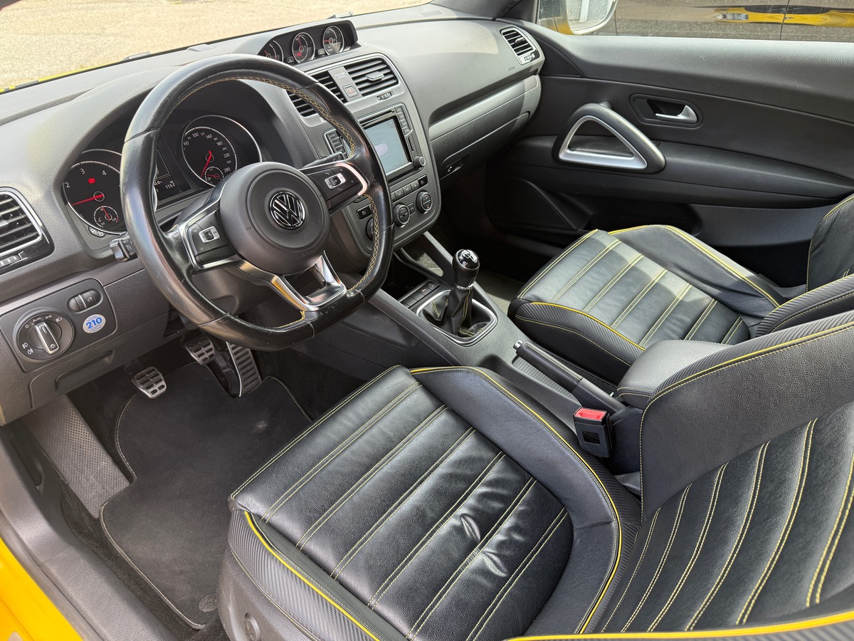 Volkswagen Scirocco II Phase 2 2.0 TDI 184 Bluemotion Technology, Edition CLUB, Suivi Complet.