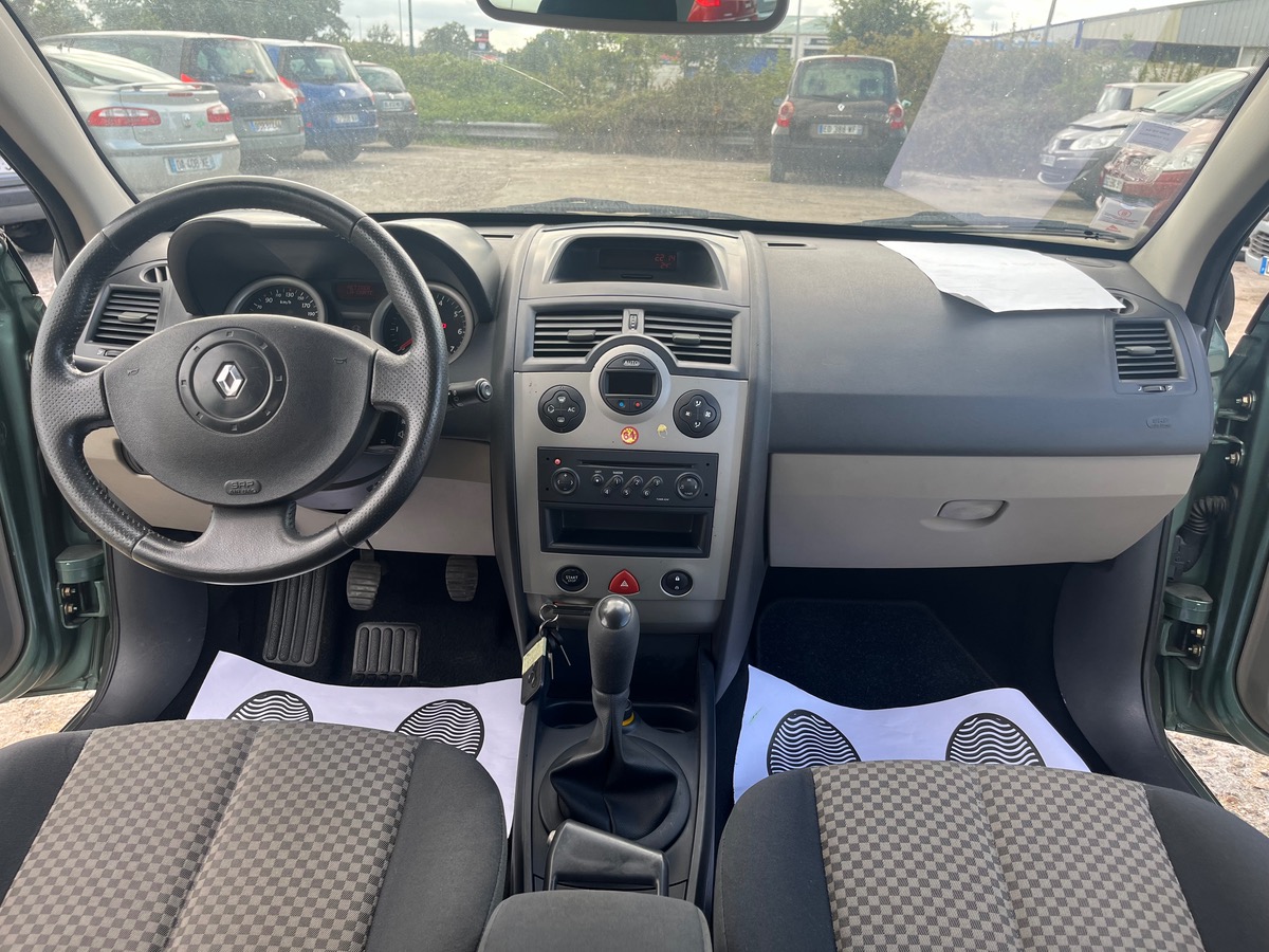 RENAULT Megane ii 1.5 dci 140684 km