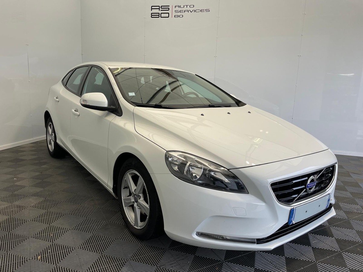 Volvo V40 1.6 D  115 KINETIC  PREMIERE MAIN