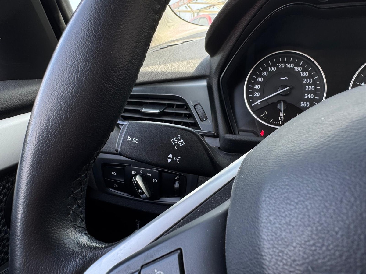Bmw Série 2 Active tourer 225 xeA Lounge BVA