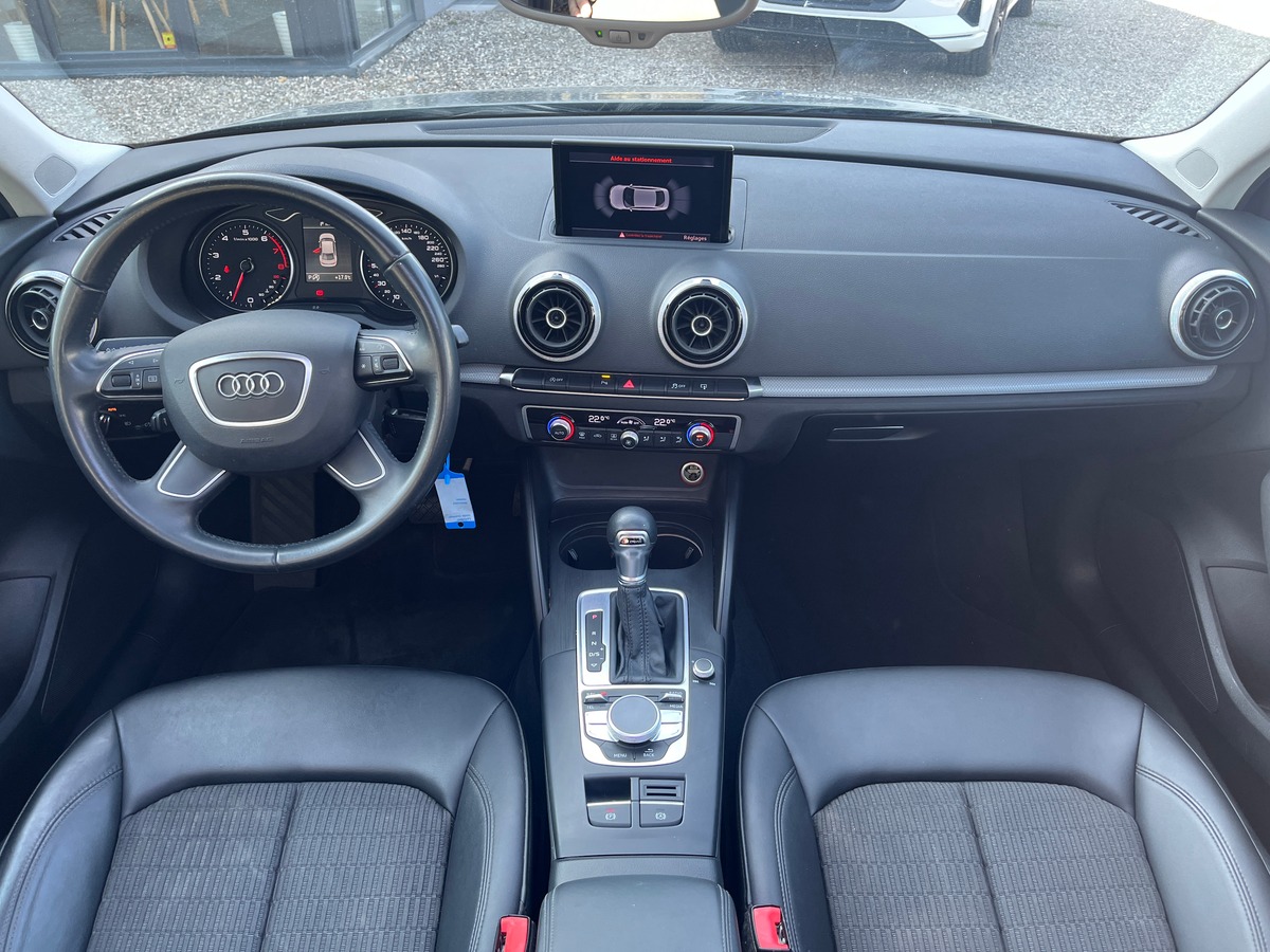 Audi A3 Berline 1.4 TFSI 150ch STRONIC 7 AMBITION LUXE, SUIVI COMPLET AUDI, TOIT OUVRANT, GPS, RADAR