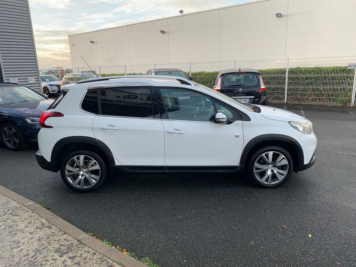 Peugeot 2008 120 ch | Crossway | Caméra de recul | Toit panoramique | GPS | Grip control