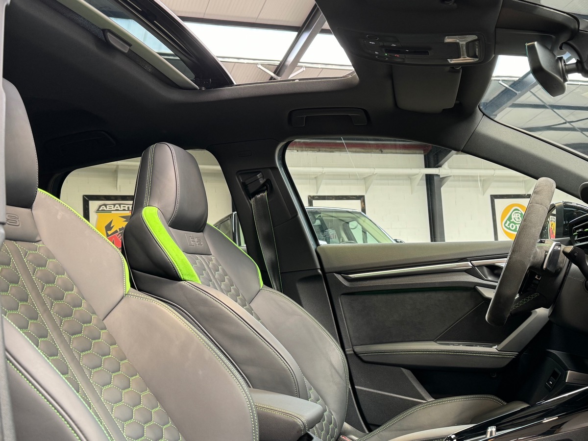 Audi RS3 Sportback 2.5 TFSI QUATTRO 400CH FULL GRIS KEMORA TO/CÉRAMIQUE/CAM PAS DE MALUS